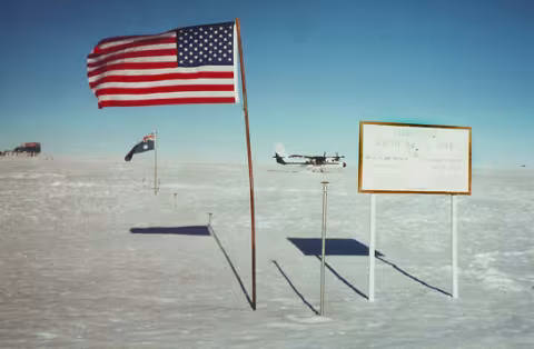 Levine_SouthPole rgb.jpg