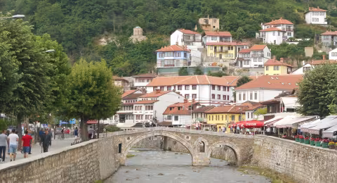 Yugo_27 YUG Kosovo.jpg