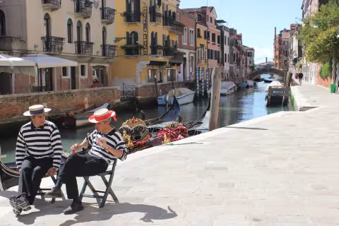 steves-gondola-men-20200728.jpg