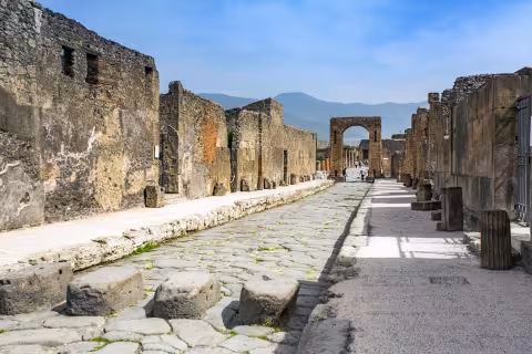 steves-pompeii-20200526.jpg