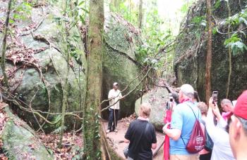 Aboriginal guide Tom telling legends to our tour group at Mossman Gorge. Photo by Margaret Hinkle