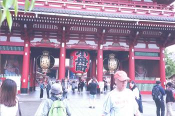 Huge paper lanterns hang at the entrance to Sensō-ji Buddhist temple in Asakusa, Tokyo, Japan.