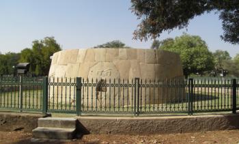 The Grand Tomb at Hili Archaeological Park in Abu Dhabi. Photos by Julie Skurdenis